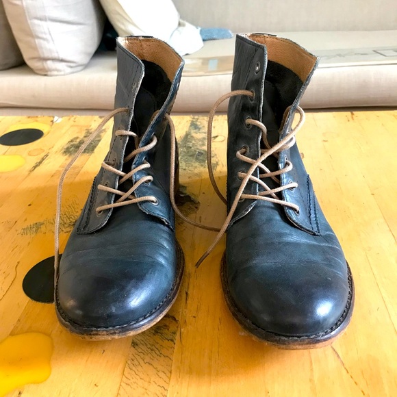 Miz Mooz blue leather lace-up ankle boots size 37 - Picture 8 of 9